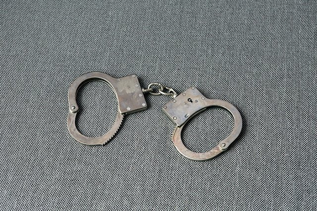 Экс-директор школы в Петербурге арестован по делу о педофилии в детском доме