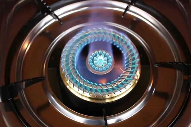 Twitch заблокировал канал россиянина, снимавшего работающую газовую плиту