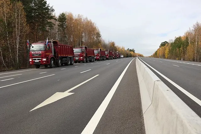 Строители «путинского» автобана от Москвы до Екатеринбурга заявили о дефиците техники