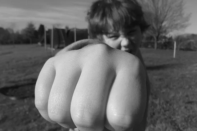 В Екатеринбурге подростки расстреляли школьника, который отказался покупать у них вейпы