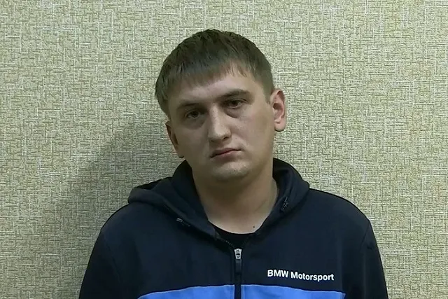 В Екатеринбурге владелец точки по ремонту сдал перекупщикам чужой IPhone 5