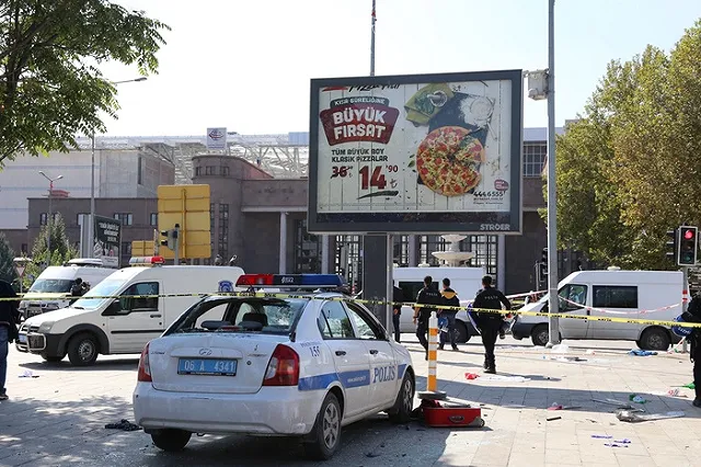 В Турции арестовали журналистов за статью о поставках оружия боевикам в Сирию