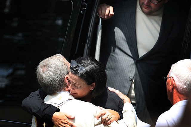 Похоронные услуги в России разделят на медицинские, ритуальные и религиозные