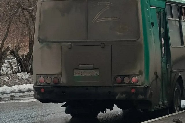 В Каменске-Уральском кондуктор домогается до девушек-пассажирок