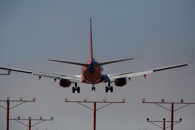 Самолёт, летевший из Екатеринбурга в Турцию, экстренно сел в Краснодаре