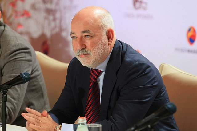 В «Ренове» опровергли информацию о выводе прибыли в офшоры