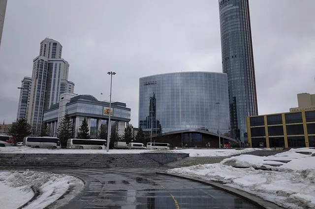 Депутаты ЗакСО заработали в прошлом году от 26 тыс. до 77,5 млн