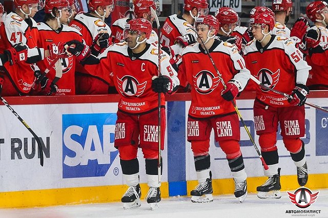 «Автомобилист» побеждает в овертайме