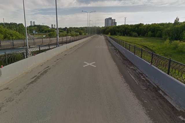 В Екатеринбурге изменят схему движения транспорта по развязке Луганская-Объездная