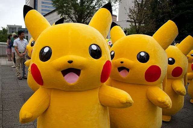 В Японии прошел парад гигантских покемонов