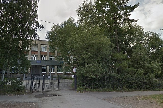 В школе Екатеринбурга ввели странное расписание