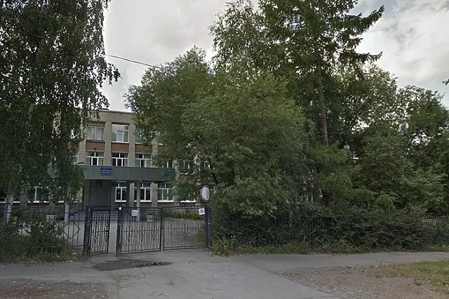 В школе Екатеринбурга ввели странное расписание