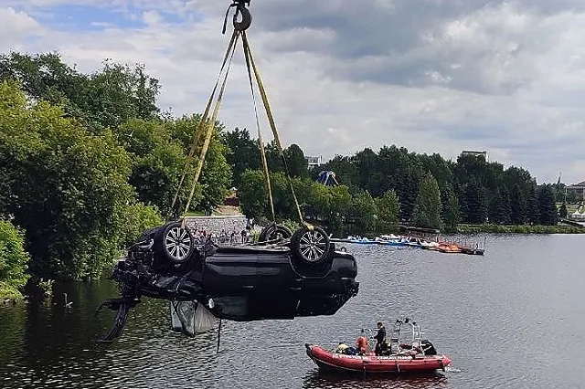 Прекращено уголовное дело о гибели молодых ребят, которые утонули в Lexus в Нижнем Тагиле