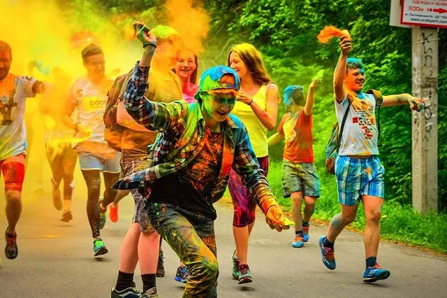 В Екатеринбурге впервые пройдет красочный забег на 10 км