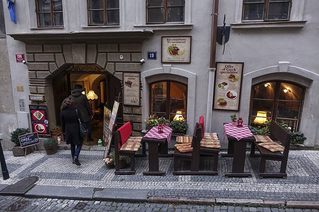 «Роскачество» сравнило чешское пиво, сваренное на заводах в России и Чехии