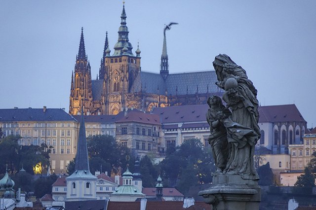 Рейс «Уральских авиалиний» из Праги в Екатеринбург задерживается почти на сутки