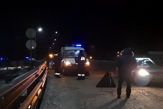 Женщина-пешеход погибла под колесами «Ленд Крузера» на Московском тракте