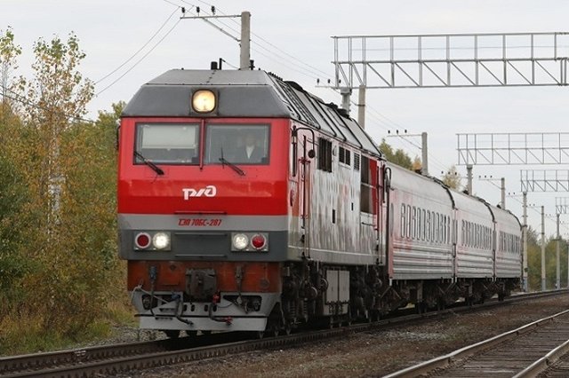 Молодой свердловчанин устроил дебош в пассажирском поезде