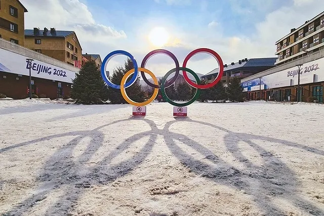 Лыжники Большунов и Терентьев завоевали бронзу ОИ в командном спринте
