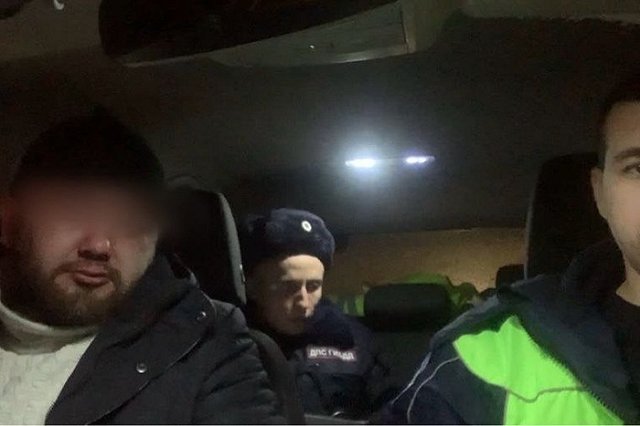 ГИБДД устроила погоню за «испуганным» лихачом в Академическом районе (ВИДЕО)