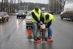 У нового покрытия проспекта Космонавтов «взяли анализы»