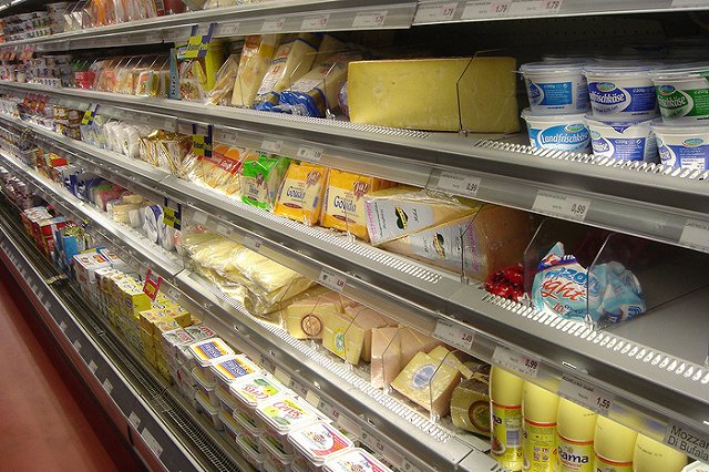 СПЧ предложил обязать ритейлеров отдавать часть товара на благотворительность