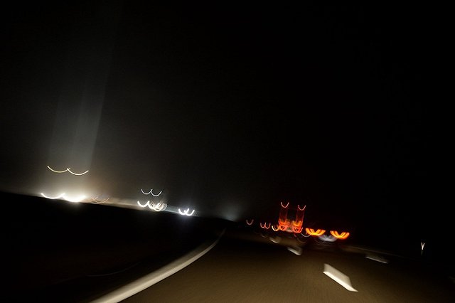 Экипаж ДПС подобрал ночью убежавшего от матери раздетого ребенка с ранцем