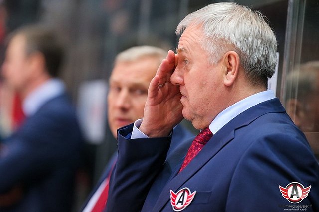 Главный тренер «Автомобилиста» покидает клуб