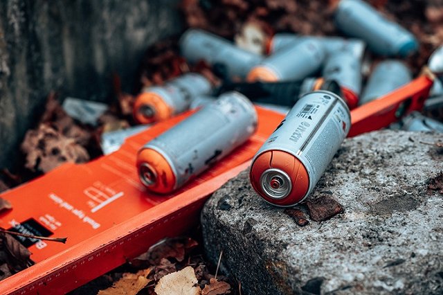 В Екатеринбурге водителя залили перцовкой прямо в машине