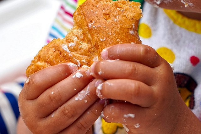 Дети из Екатеринбурга отравились в кафе в Перми