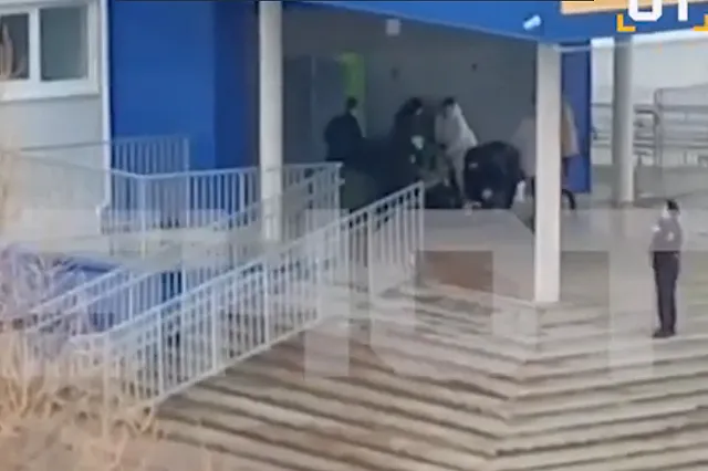 Зарезавший учительницу в пермском городе подросток был второгодником (ФОТО)