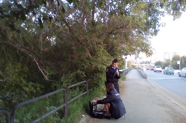 Девочку-подростка ограбили возле аквапарка «Лимпопо» в Екатеринбурге