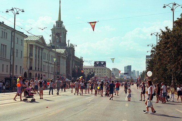 После Дня города: службы благоустройства вывезли 450 кубометров мусора