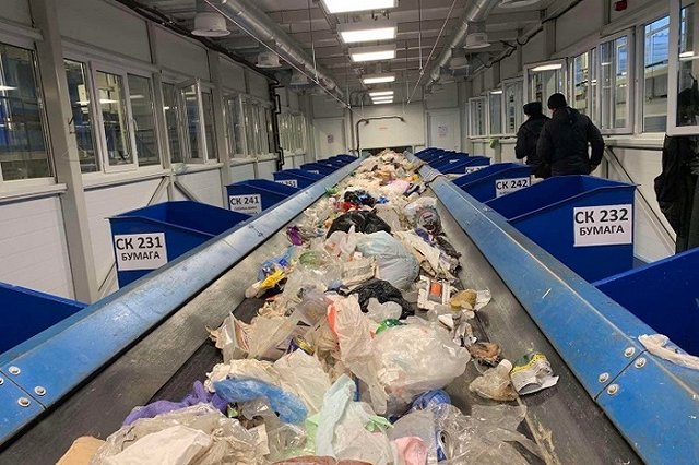 На заводе по переработке мусора в Тюменской области нашли тело младенца