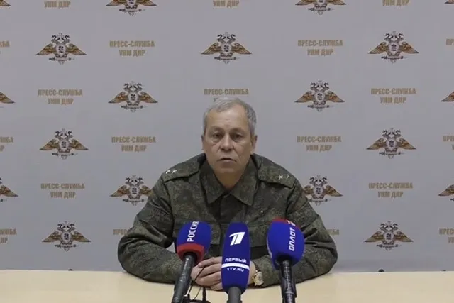 Переговоры с Украиной вести нельзя, заявил Басурин