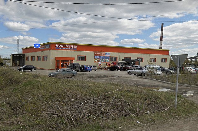 Свердловчанка упала около магазина и отсудила у него почти 200 тысяч