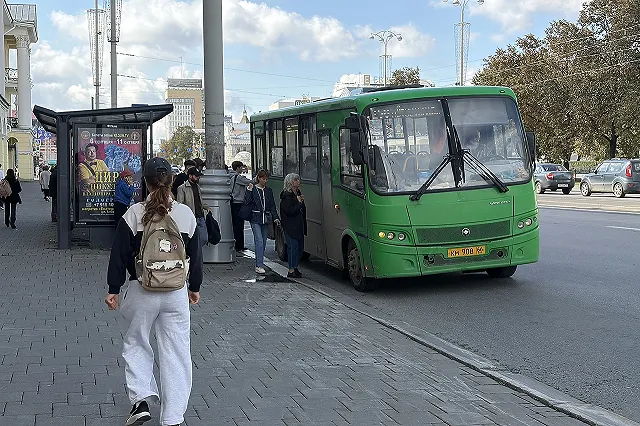 Екатеринбуржцам объяснили, почему очередная смена маршрутов автобусов — это необходимость
