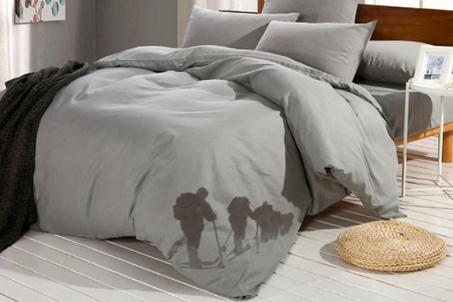 Сувениры с изображением погибшей группы Дятлова хотят выпускать в Екатеринбурге