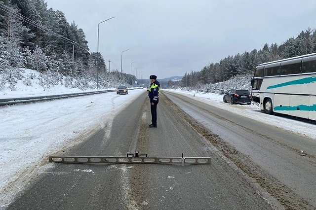 В Свердловской области водитель автобуса умер во время рейса