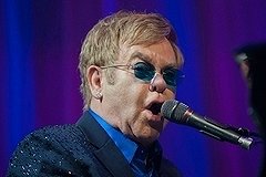 Екатеринбург исключен из гастрольного тура Элтона Джона