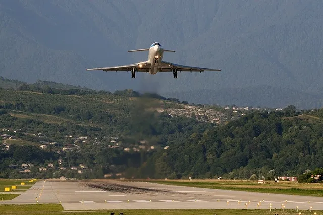 СМИ: Причиной катастрофы Ту-154 под Сочи названы «странные действия» экипажа