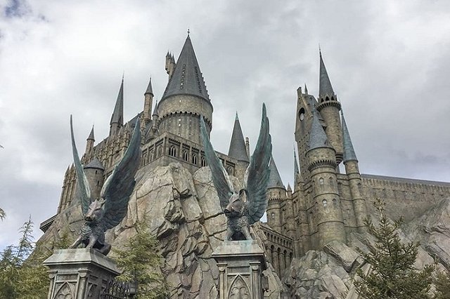 В России официально появился рекордсмен, набравший 400 баллов на ЕГЭ