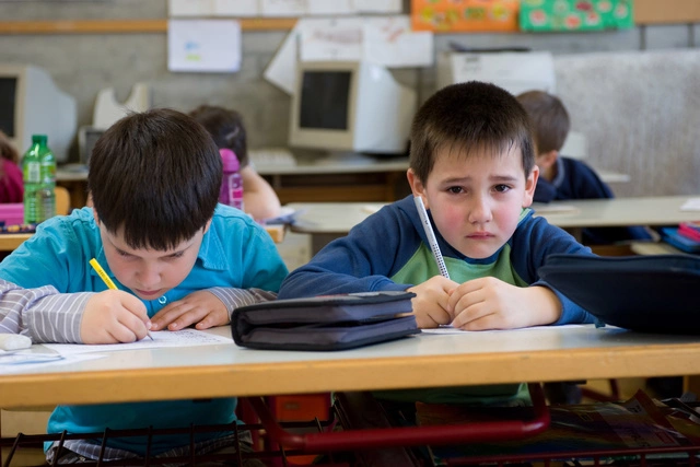 Школьникам разрешили делать в сочинении до пяти ошибок на сто слов