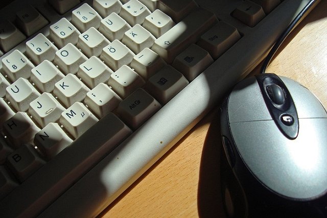 Главред «ОТВ-Югра» арестован по обвинению в клевете и распространении порно