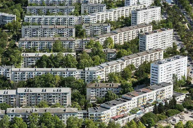 Мэрия Екатеринбурга заложила в генплан реновацию домов, построенных раньше 1975