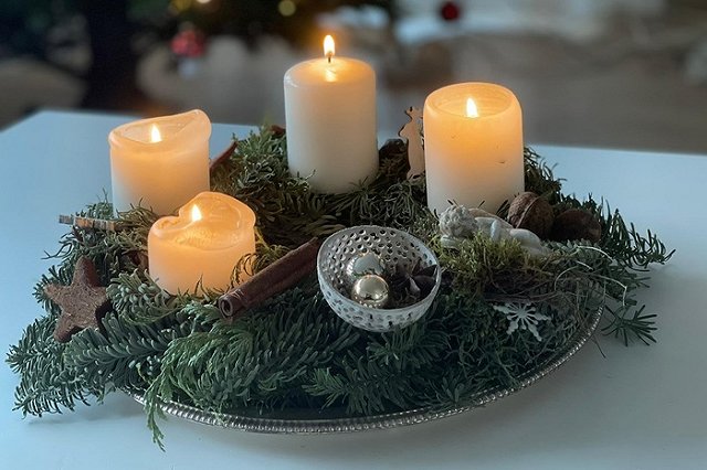 «Открывают по окошечку в день, достают что-то оттуда и едят». Рассказ россиянки о немецком Рождестве