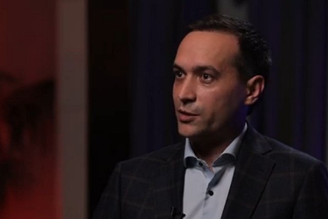 Главу новосибирского центра вирусологии и биотехнологии «Вектор» уволили из-за утраты доверия