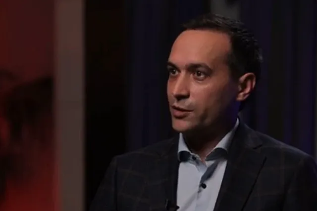 Главу новосибирского центра вирусологии и биотехнологии «Вектор» уволили из-за утраты доверия