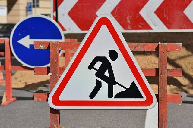 На ЕКАД дорожники два дня подряд будут перекрывать участок трассы