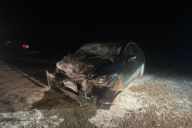 Женщина-пассажир погибла под Краснотурьинском в стоящем автомобиле